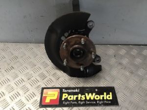 Toyota Noah/Voxy AZR60 2001-2007 RF ABS Hub