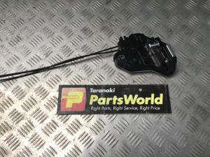 Lexus NX NX300h AYZ15 2015-2021 RR Door Lock Mechanism