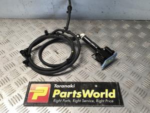 Lexus ES XV60 2012-Present RF Headlight Washer