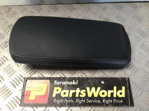 Lexus IS350 GSE21 2010-2013 Centre Console Lid Only