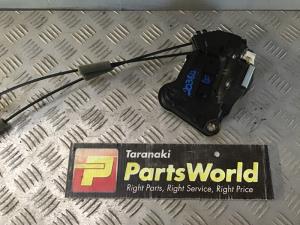 Lexus IS200-T ASE30 RF Door Lock Mech