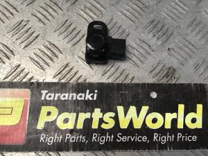 Lexus RX350 GGL15 Front Bumper Proximity Sensor