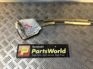 Mazda Mazda2 DE10YI 12/02-03-04 LF Door Lock Mecha