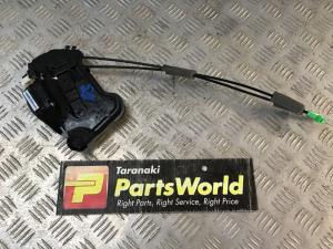 Lexus IS200-T ASE30 LF Door Lock Mecha