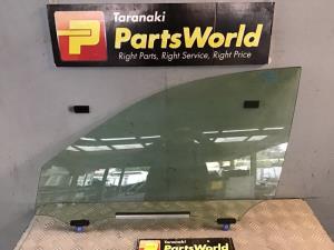 Lexus IS200-T ASE30 LF Door Glass
