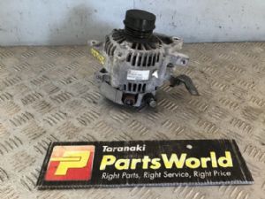 Toyota Ractis NSP120 2010-2017 Alternator