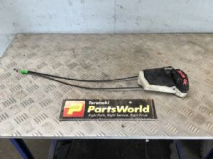 Toyota Ractis NSP120 2010-2017 RR Door Lock Mechanism