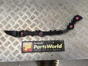 Lexus ES XV60 2012-Present LR Bumper Retainer