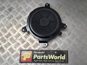 Lexus NX NX300h AYZ15 2015-2021 Rear Speakers