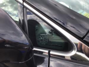 Lexus RX350 GGL10 RF Quarter Glass