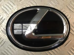 Lexus IS200-T ASE30 Grille Badge