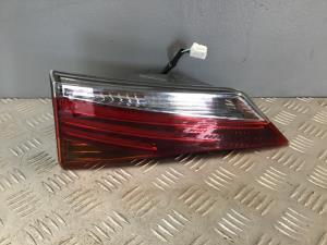 Lexus IS200-T ASE30 R Boot Light