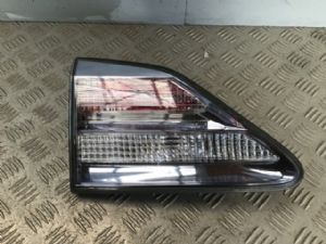 Lexus RX RX 450h 2009-2011 L Tailgate Light