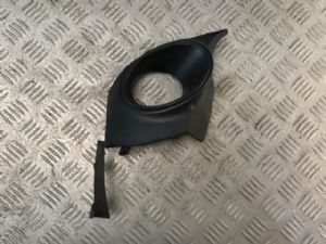 Lexus IS200-T ASE30 R Spotlight Bezel