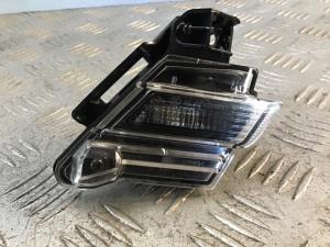 Lexus UX UX 200 2018--on LR Bumper Light