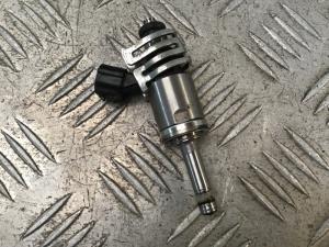 Lexus IS200-T ASE30 Direct Injector