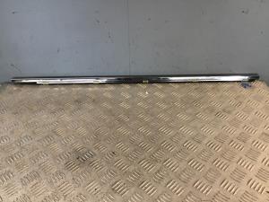 Lexus GS300h AWL10 RF Door Weather Strip Mould