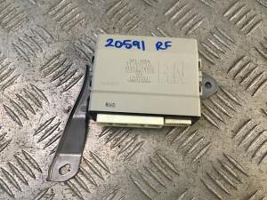 Lexus GS300h AWL10 RF Door Control Module