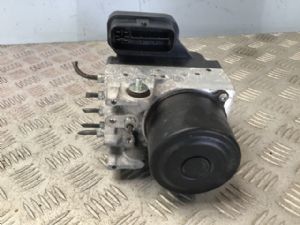 Lexus IS F USE20 ABS Pump