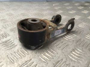 Toyota Ractis NSP120 2010-2017 Rear Engine Mount
