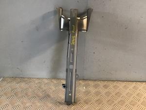 Lexus UX UX 200 2018--on Bonnet Lock Support