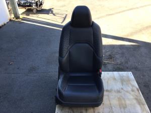 Lexus UX UX 200 2018--on RF Seat