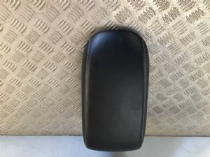 Toyota Harrier AVU65  2013-2017 Centre Console Lid Only