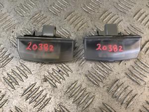 Toyota Harrier AVU65  2013-2017 Number Plate Light