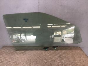 Toyota Yaris Cross MXPB10 RF Door Glass