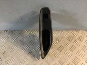 Toyota Yaris Cross MXPJ10 LR Window Switch
