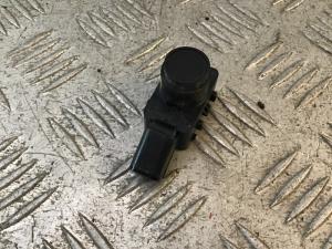 Toyota Yaris Cross MXPB10 Front Parking Sensor (LF Inner)