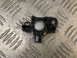 Lexus IS350 GSE31 2013-2016 Rear Parking Sensor (RR Inner)