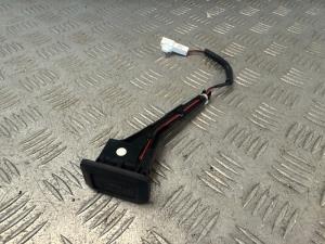 Lexus RX330 RX330 Tailgate Release Switch