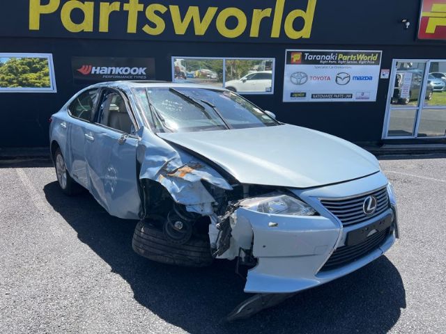 Lexus ES XV60 2012-Present