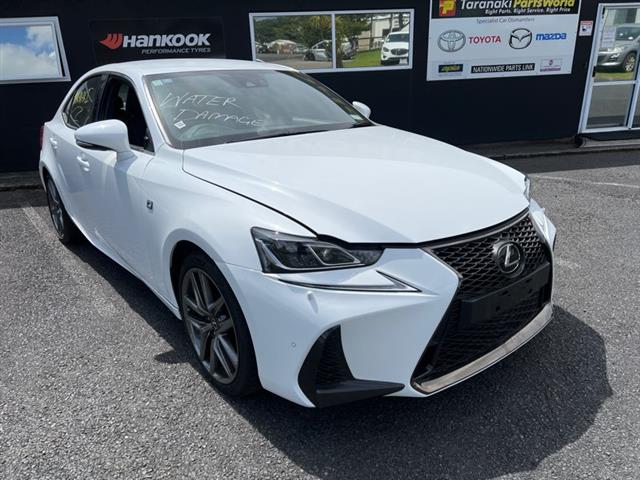 Lexus IS200-T ASE30