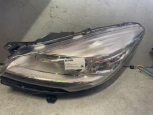 Ford Kuga C520 2013-2019 L Headlight