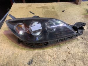 Mazda Mazda3 BK10F1 11/03-04/06 R Headlight