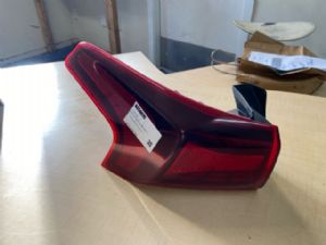 Hyundai Santa Fe HS381 2004-on L Tail Light