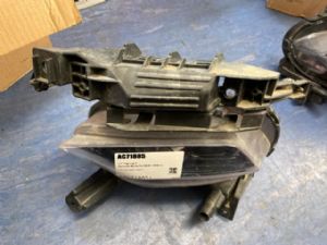 Hyundai Santa Fe HS381 2004-on LF Fog Light