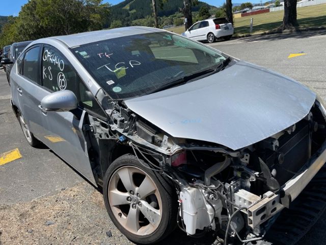 Toyota Prius ZVW30 09-15