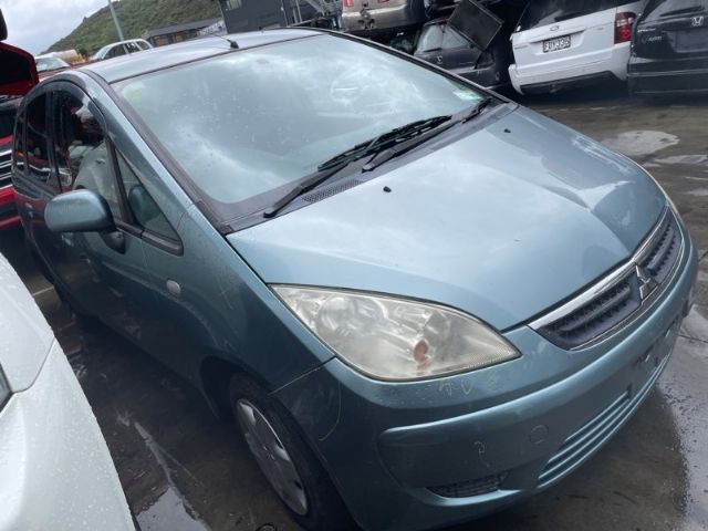 Mitsubishi Colt Plus 01/04-04/07