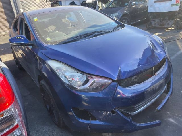 Hyundai Elantra DG41 2010-2015